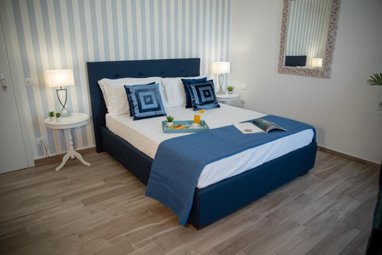 Porta Aragonese Luxury Rooms Палермо Екстер'єр фото